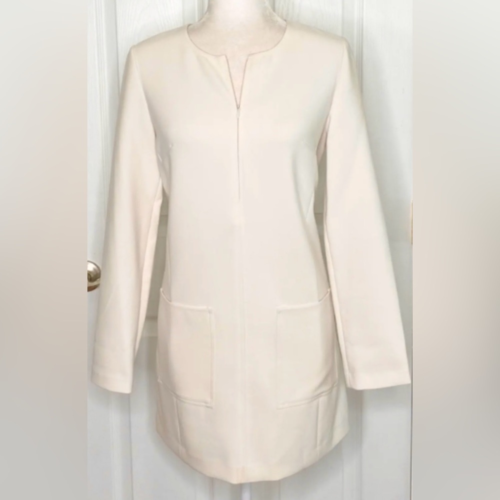 Vtg Elizabeth and James Off-White Long Sleeve Zip Front Mini Shift Dress.